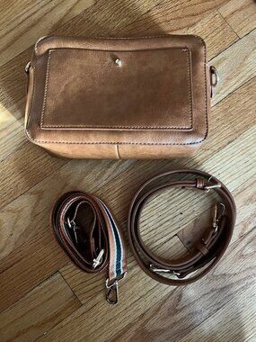 Moda Luxe Brown Leather Cross Body Bag
